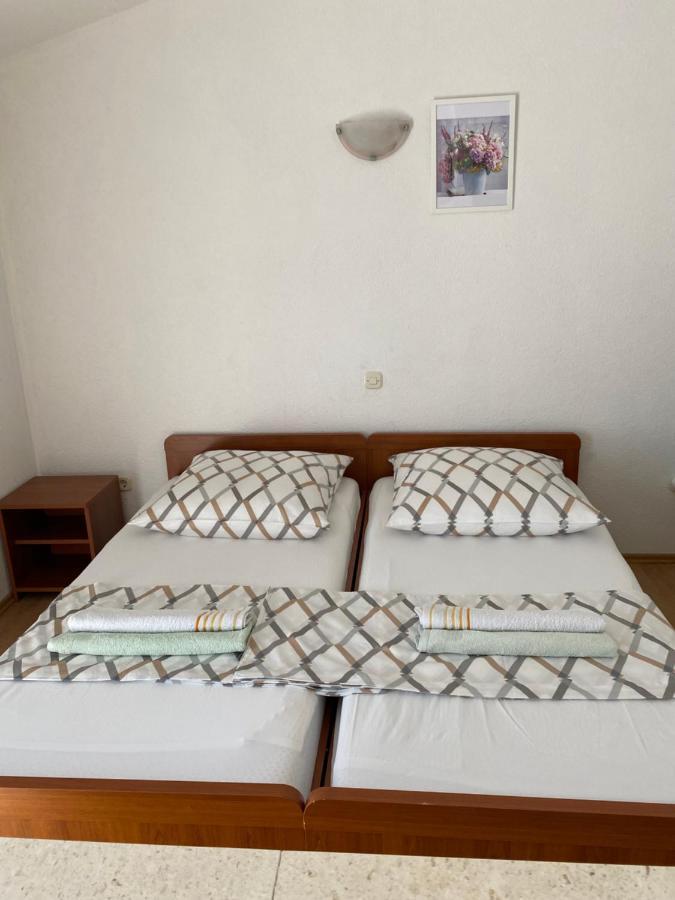 Apartments Simic Trogir Exterior photo