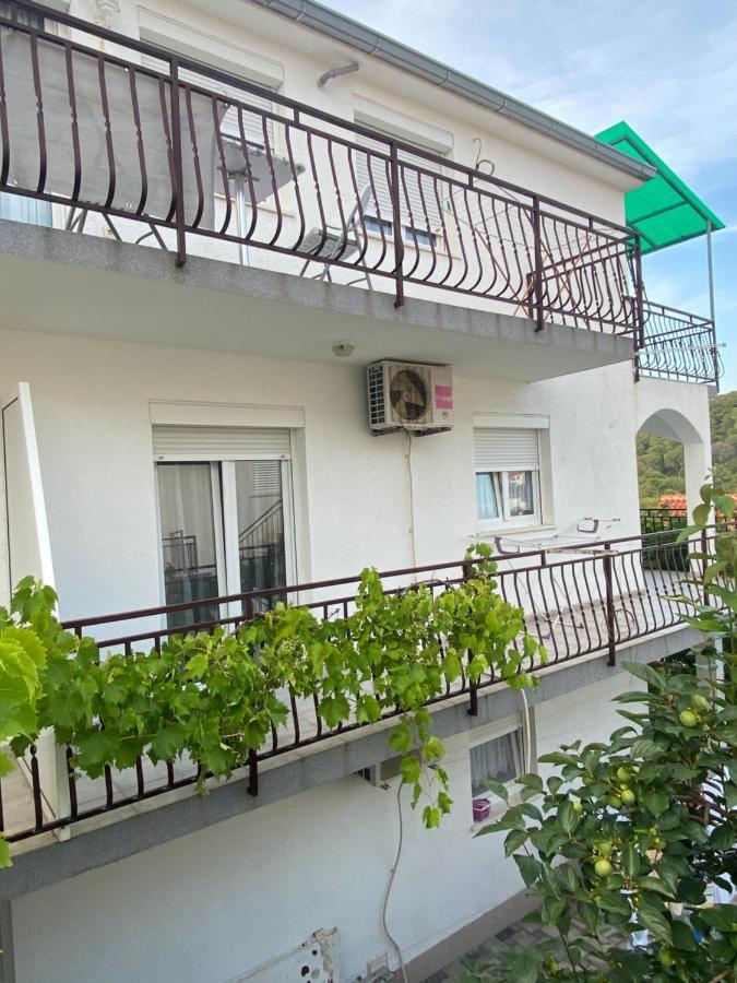 Apartments Simic Trogir Exterior photo